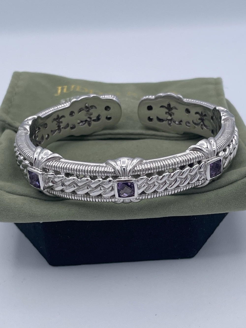 Judith Ripka 925 Sterling Silver Amethyst Cuff Bracelet Thailand Heavy 48.6g - Picture 11 of 11